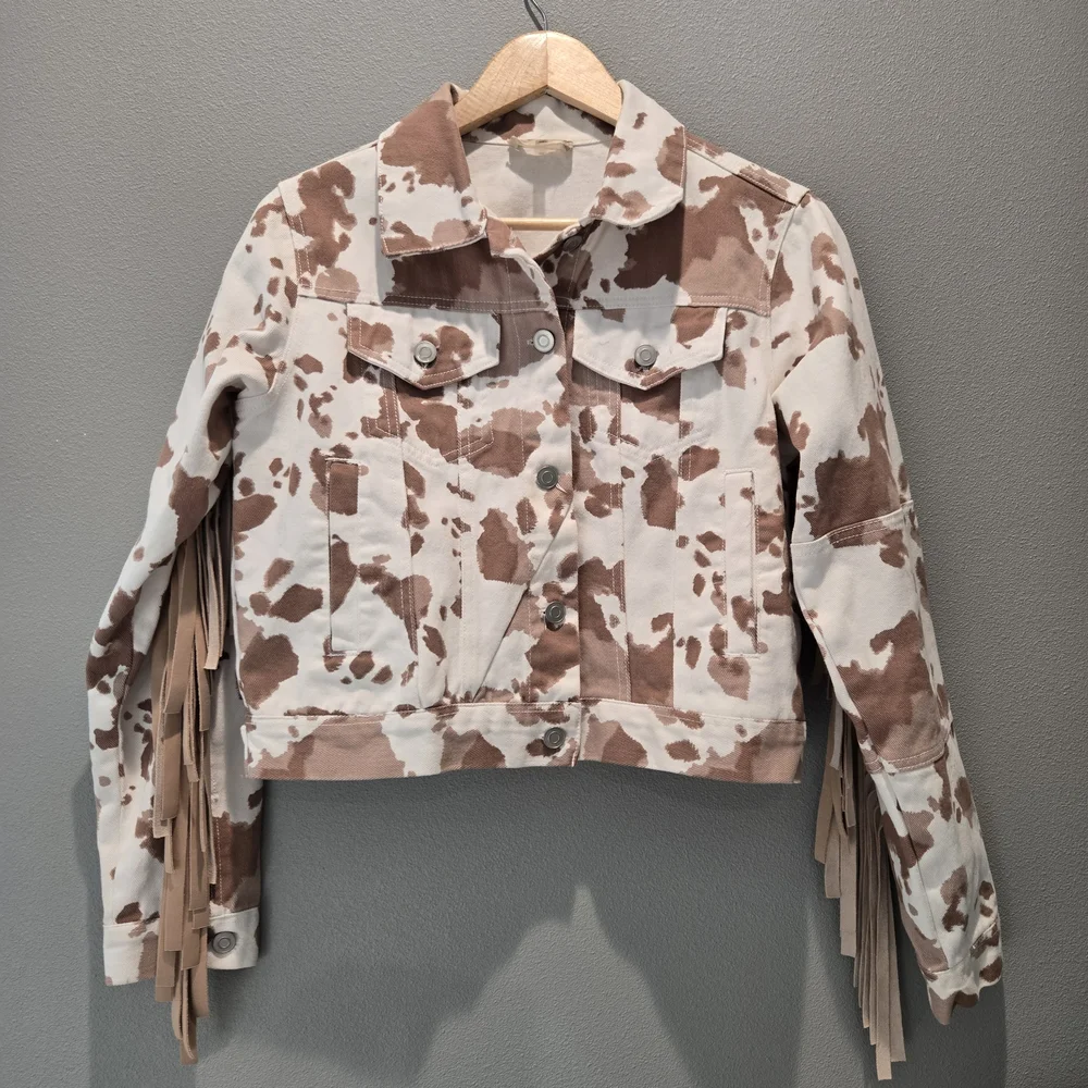 Altar'd State Cropped Fringe Cow Print Denim Cowgirl Rodeo Jean Jacket Size XS - Picture 4 of 4